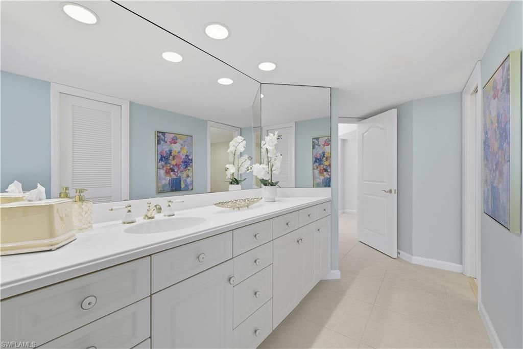 4901 Gulf Shore Blvd N, Unit 2101, Naples, FL 34103 Photo