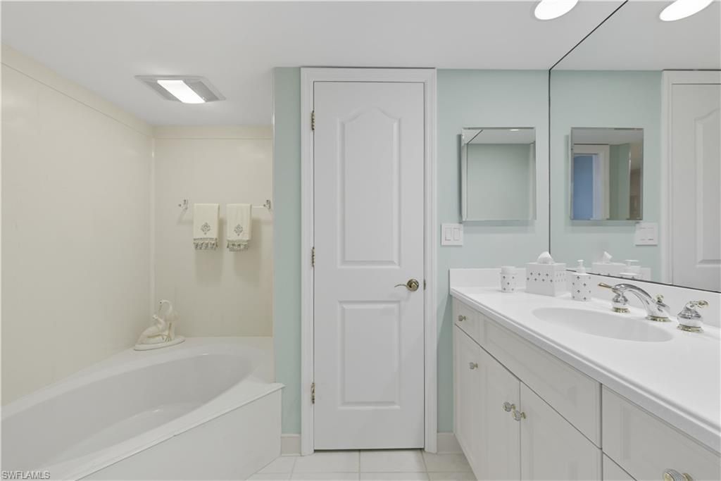 4901 Gulf Shore Blvd N, Unit 2101, Naples, FL 34103 Photo