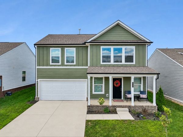 633 Cedar Brook Dr , White House, TN 37188