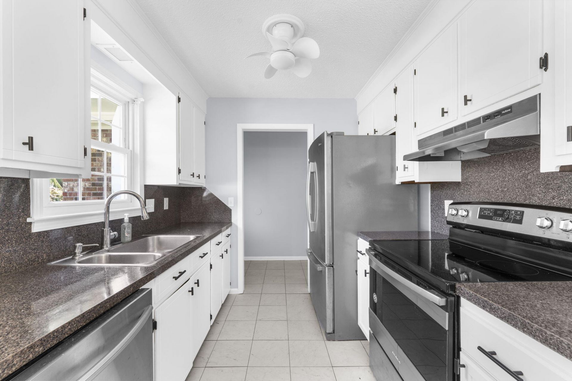 117 Sonia Drive Photo 10