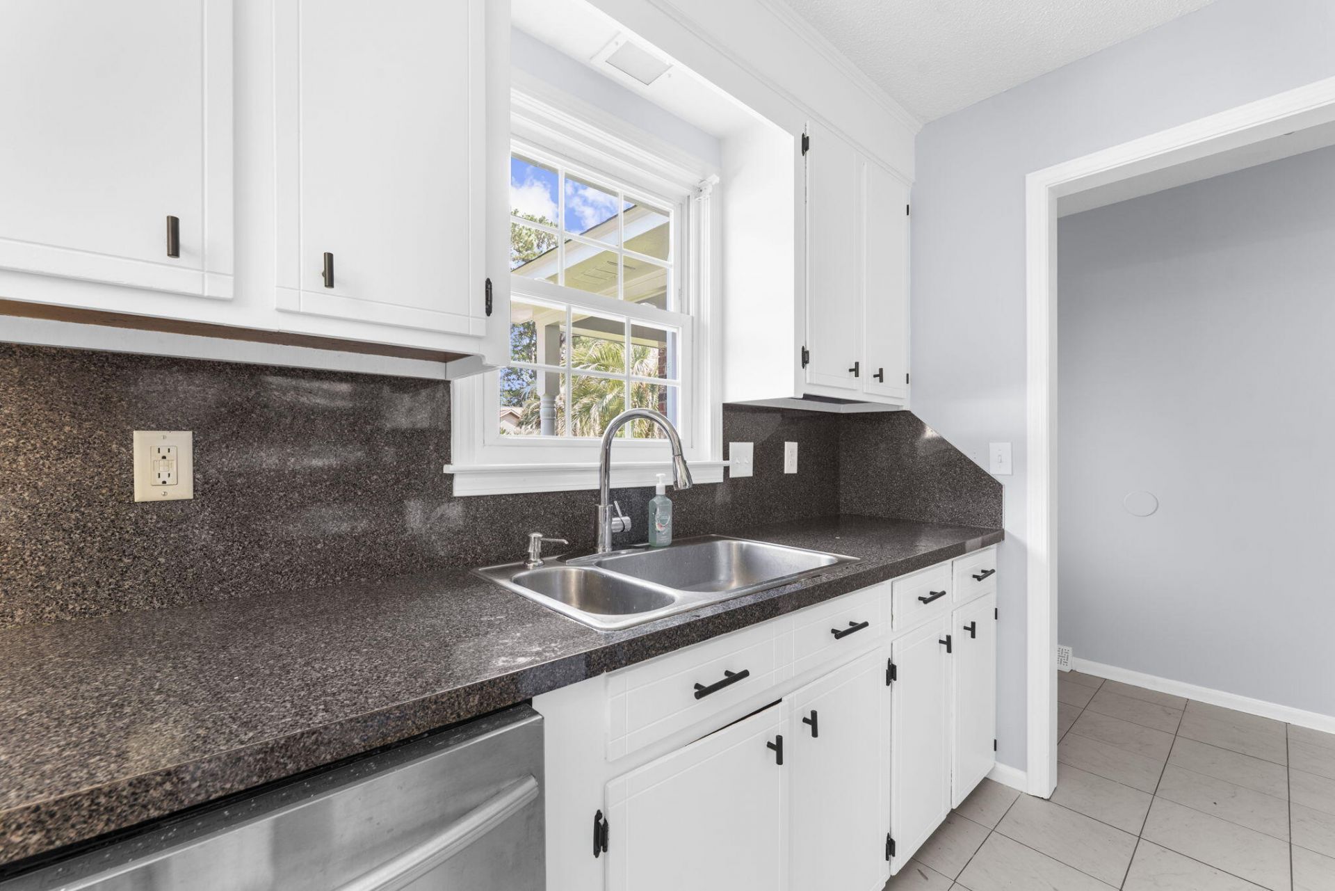 117 Sonia Drive Photo 11