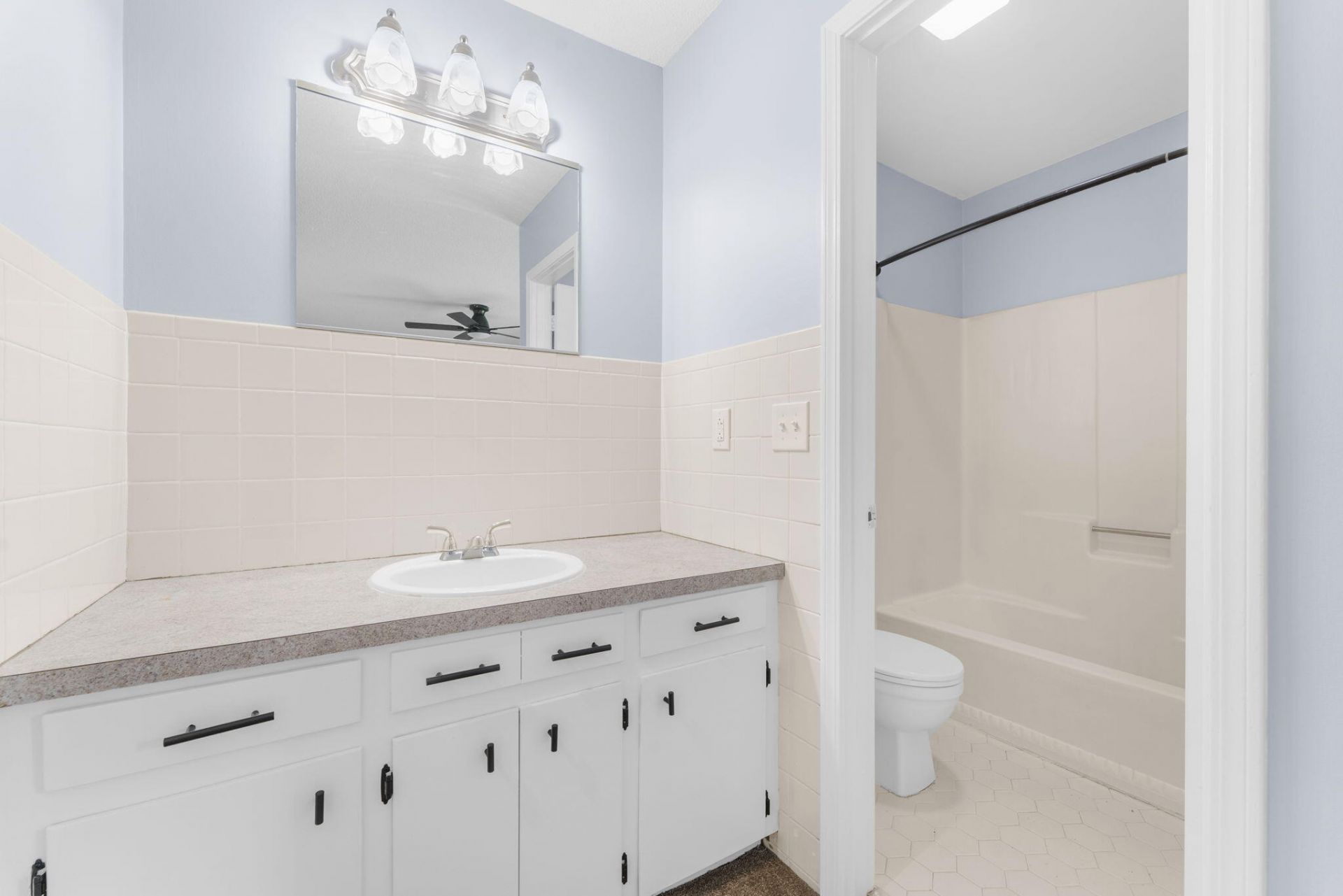 117 Sonia Drive Photo 23