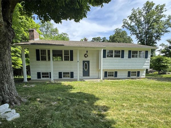 296 Greeves Road, New Hampton, NY 10958