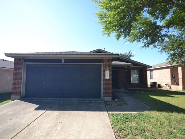 200 Lombard DR, Leander, TX 78641