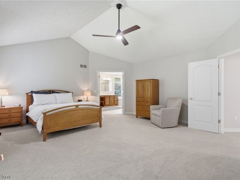 780 S Sussex Court, Aurora, OH 44202 Photo 27