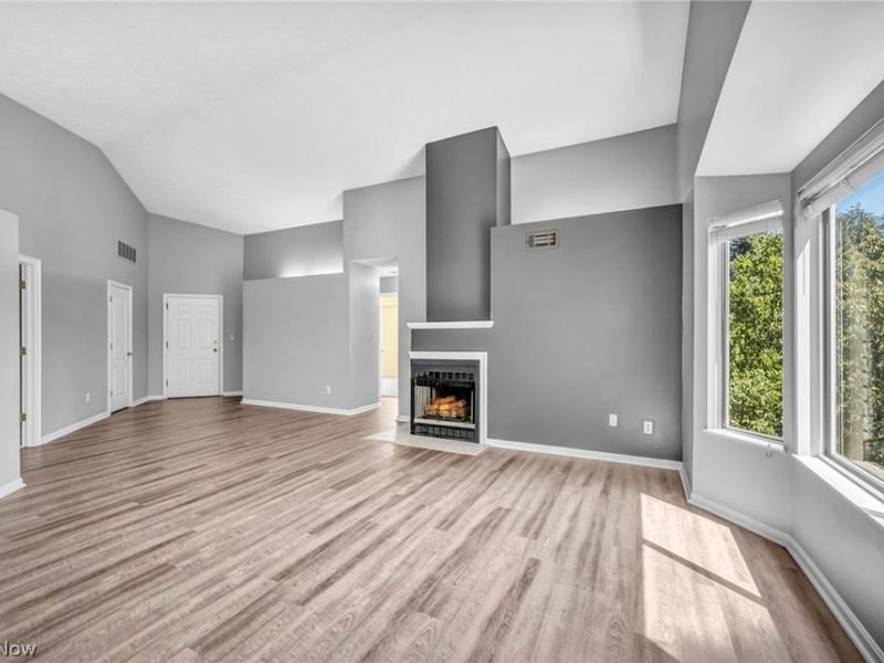 356 Village Pointe Drive , Unit C, Akron, OH 44313 Photo 18