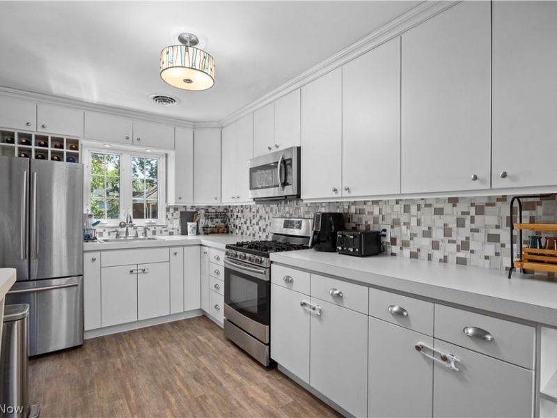 2841 Clague Road, North Olmsted, OH 44070 Photo 13