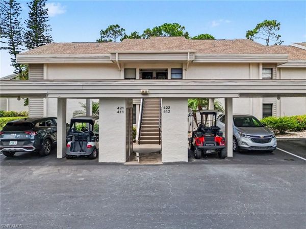 5625 Trailwinds DR , Unit 412, FORT MYERS, FL 33907