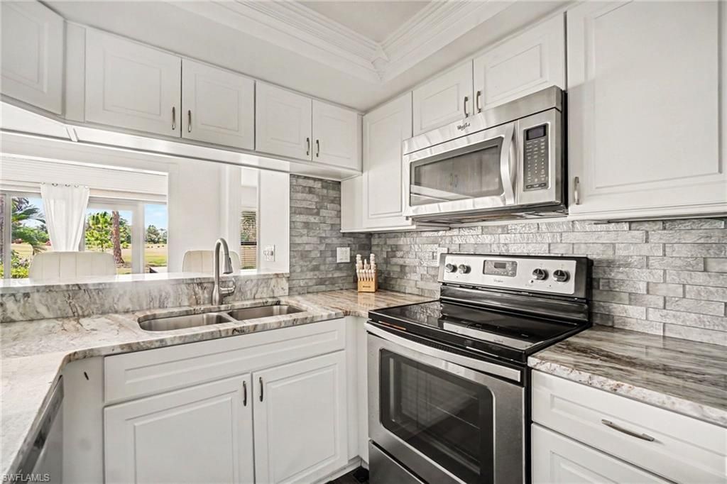 5625 Trailwinds Dr , Unit 412, Fort Myers, FL 33907 Photo