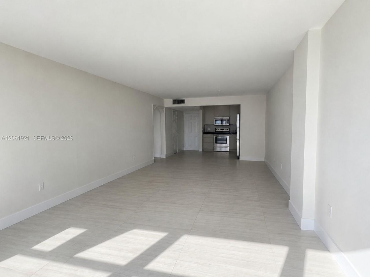 200 Leslie Dr , Unit 1017, Hallandale Beach, FL 33009 Photo
