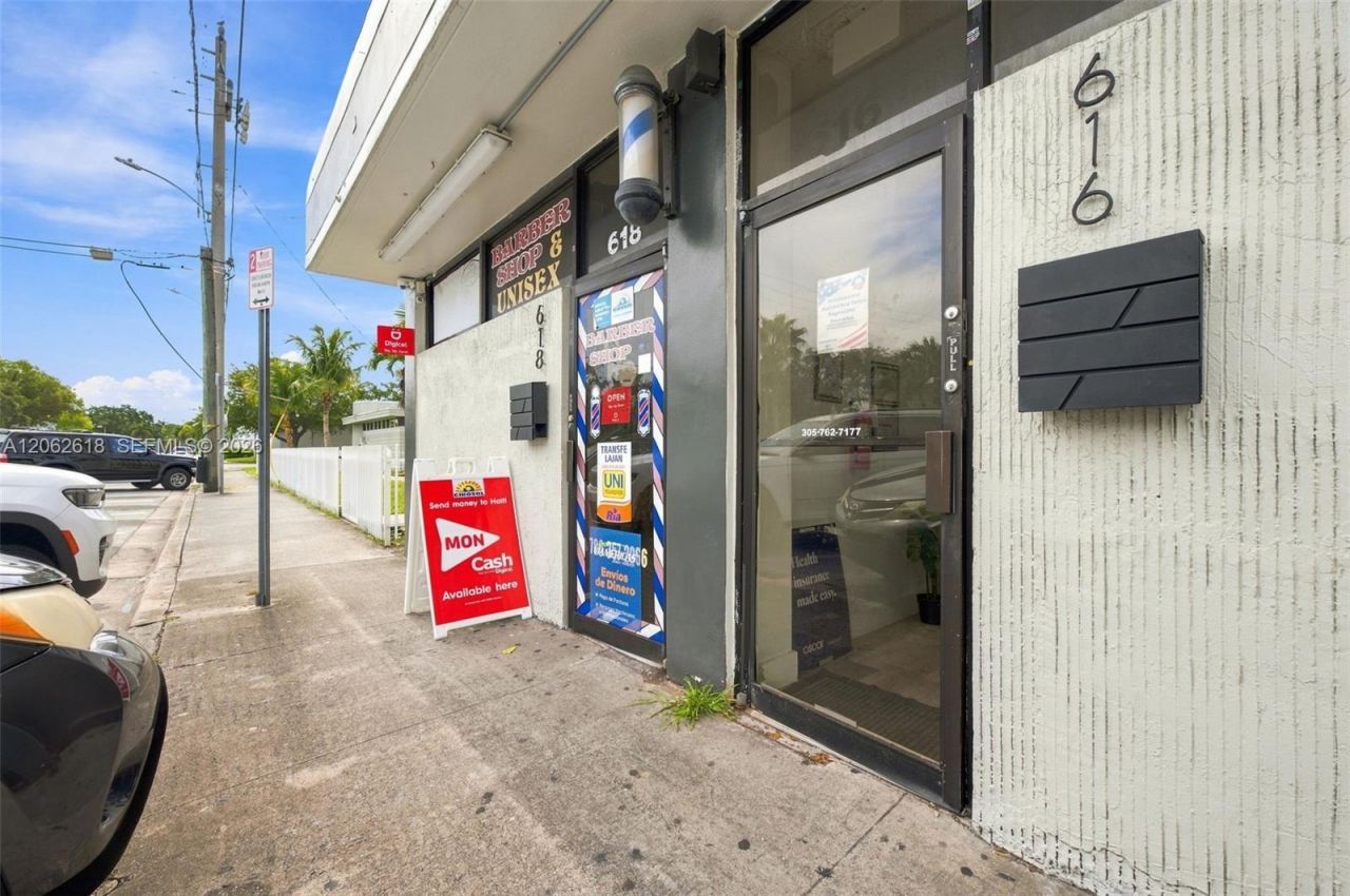 610 NE 124th St , North Miami, FL 33161 Photo