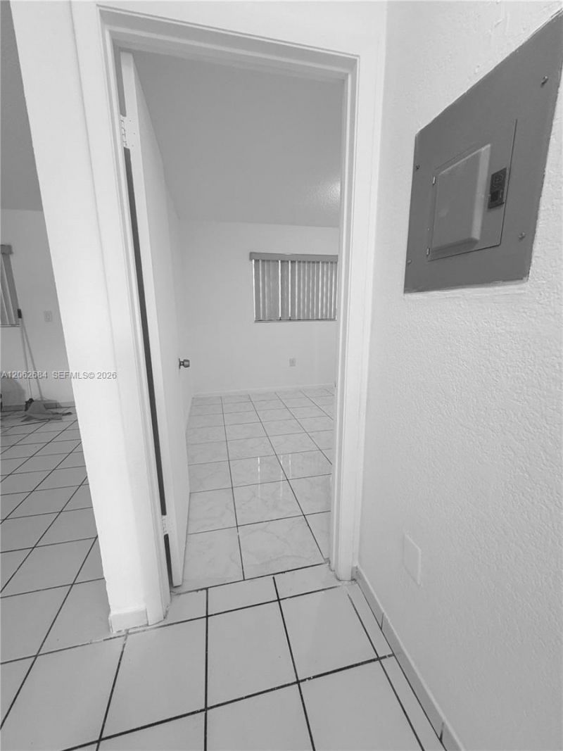 6278 W 22nd Ct, Unit 20, Hialeah, FL 33016 Photo