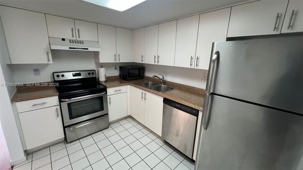 3300 NE 192nd St , Unit 803, Aventura, FL 33180 Photo