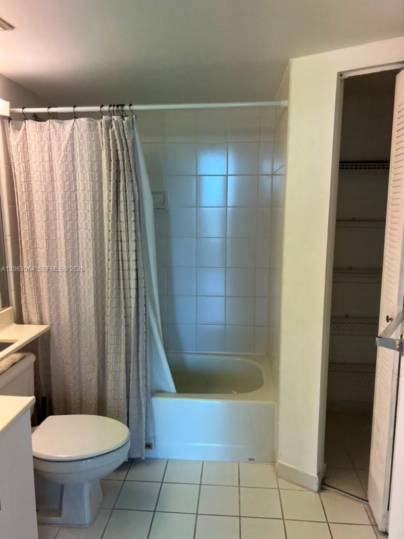 3300 NE 192nd St , Unit 803, Aventura, FL 33180 Photo