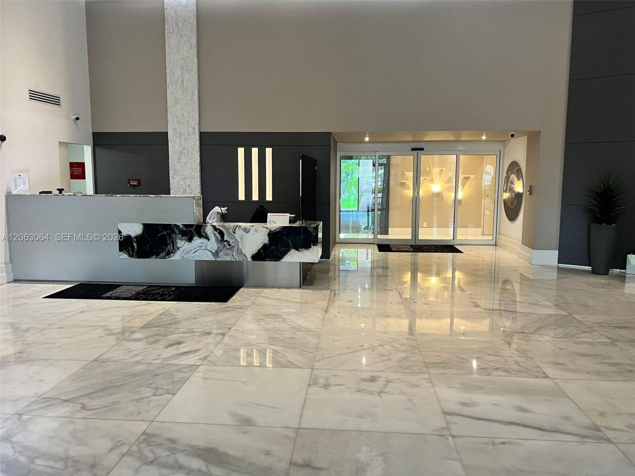3300 NE 192nd St , Unit 803, Aventura, FL 33180 Photo
