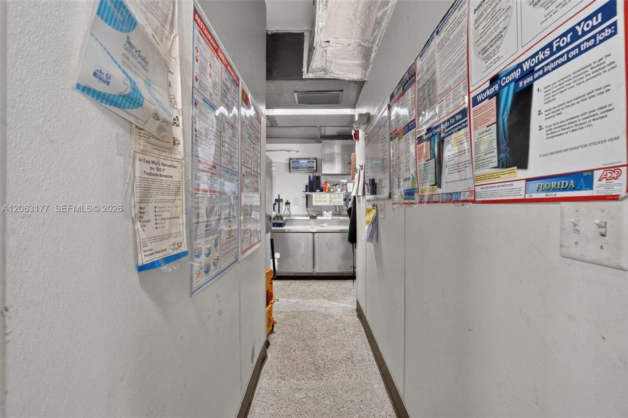 Profitable Restaurant In East Fort Lauderdale , Florida City, FL 33306 Photo