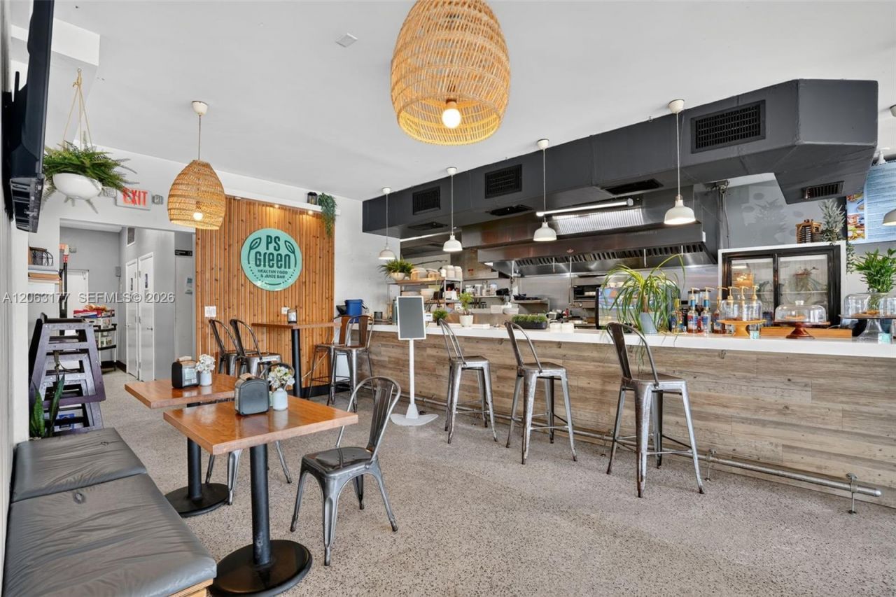 Profitable Restaurant In East Fort Lauderdale , Florida City, FL 33306 Photo