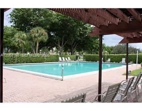 3100 W Rolling Hills Cir , Unit 101, Davie, FL 33328 Photo