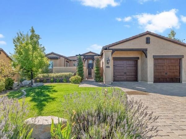 6240 Vista Montagna Way, Reno, NV 89519