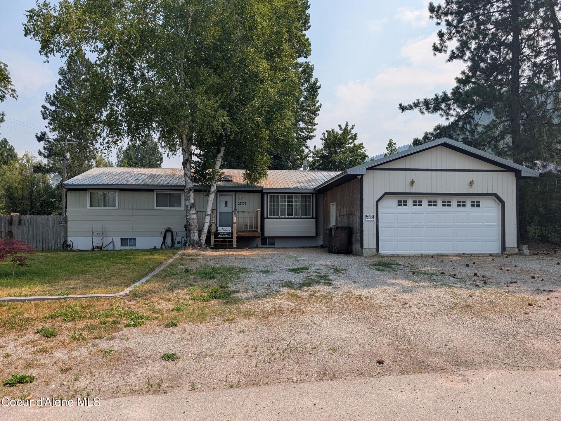 213 S Sixth St, Osburn, ID 83849 Main Photo