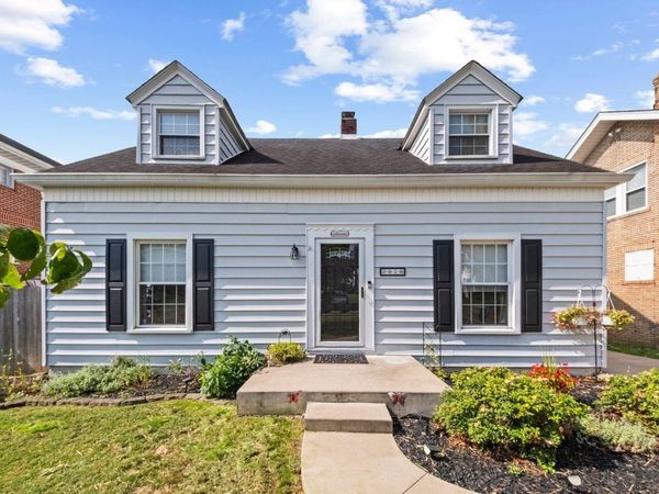 3918 Gartin , Ashland, KY 41101
