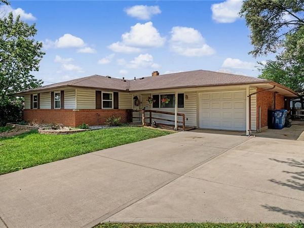 5939 Hartwick Lane Huber Heights Ohio 45424, Huber Heights, OH 00000