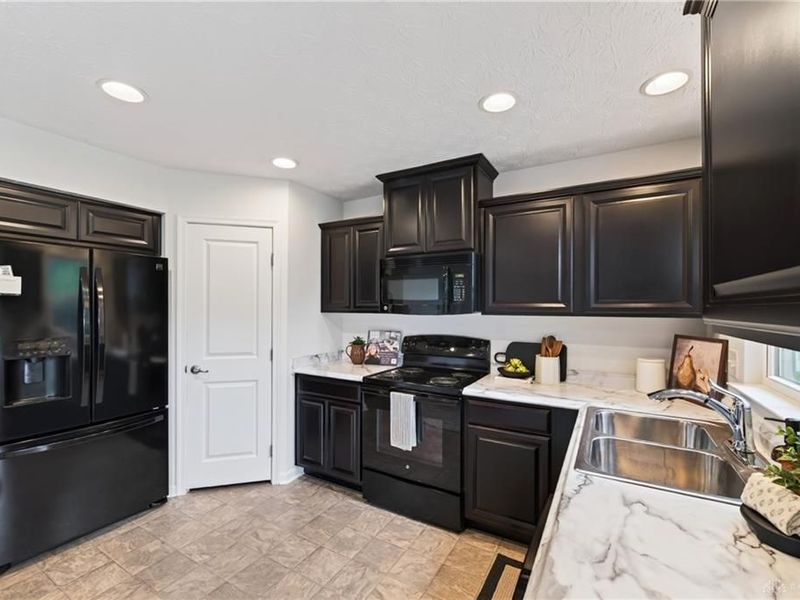 111 Shoemaker Lane, Vandalia, OH 45377 Photo 18