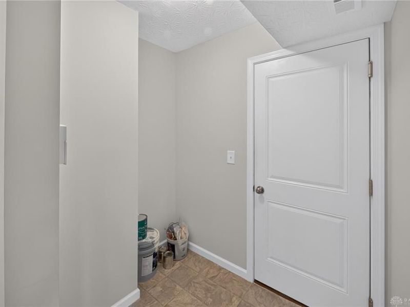 111 Shoemaker Lane, Vandalia, OH 45377 Photo 8