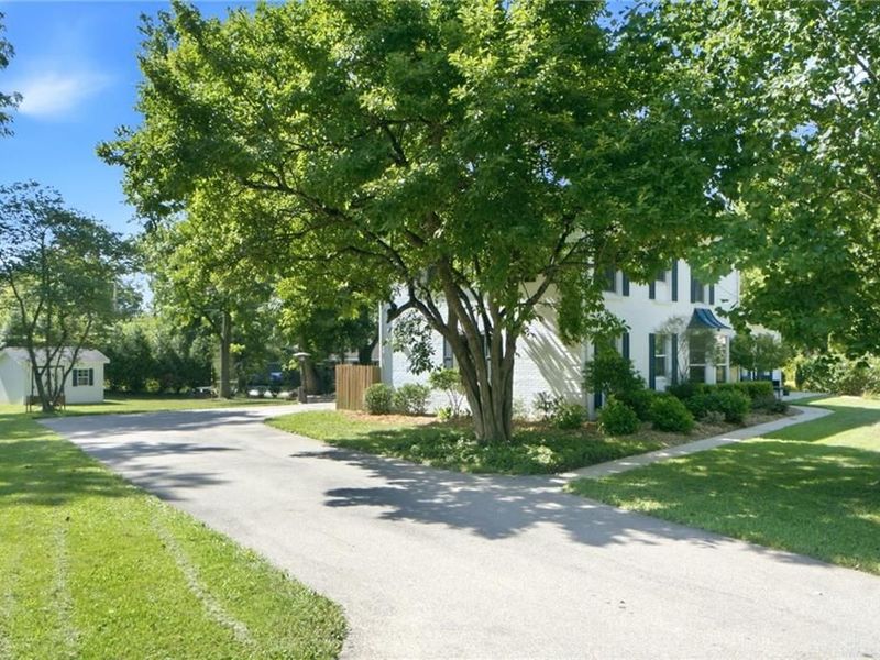 2715 Blue Rock Drive, Beavercreek, OH 45434 Photo 4