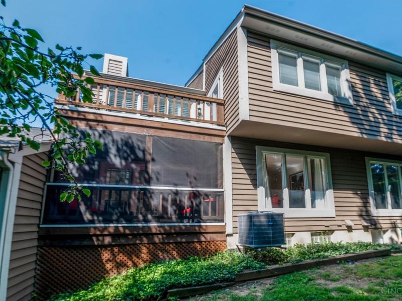 696 Totten Way, Cincinnati, OH 45226 Photo 32