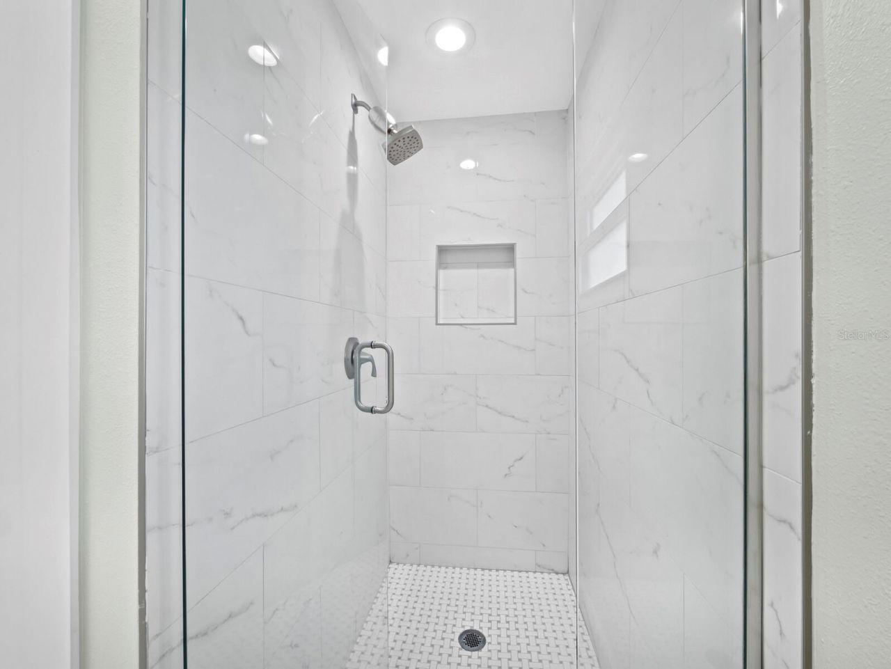 430 Island Circle, Sarasota, FL 34242 Photo