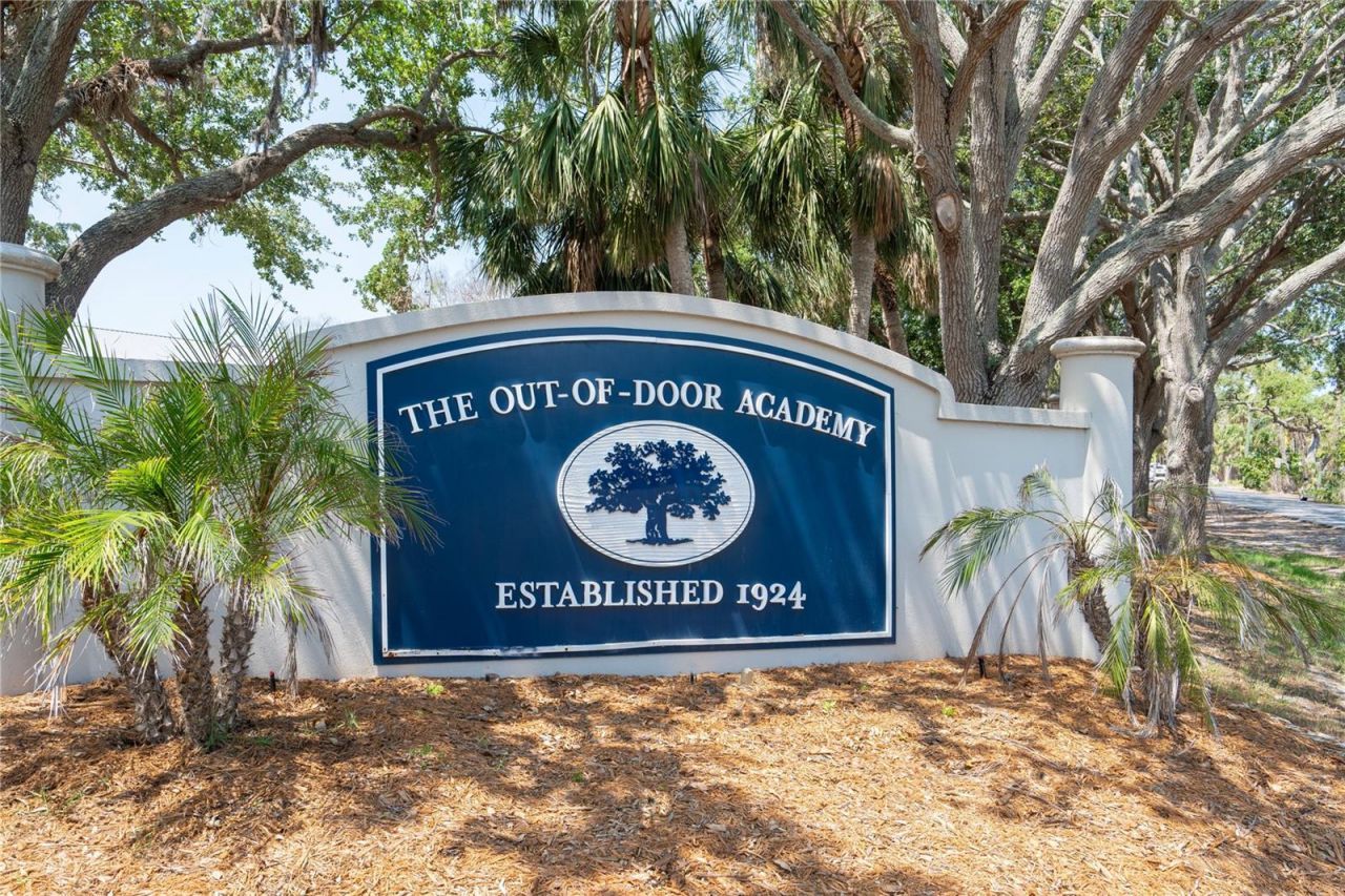 430 Island Circle, Sarasota, FL 34242 Photo