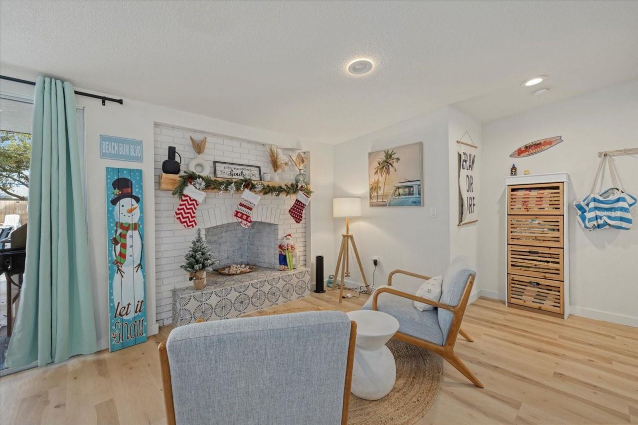 2069 Bougainvillea Street, Sarasota, FL 34239 Photo