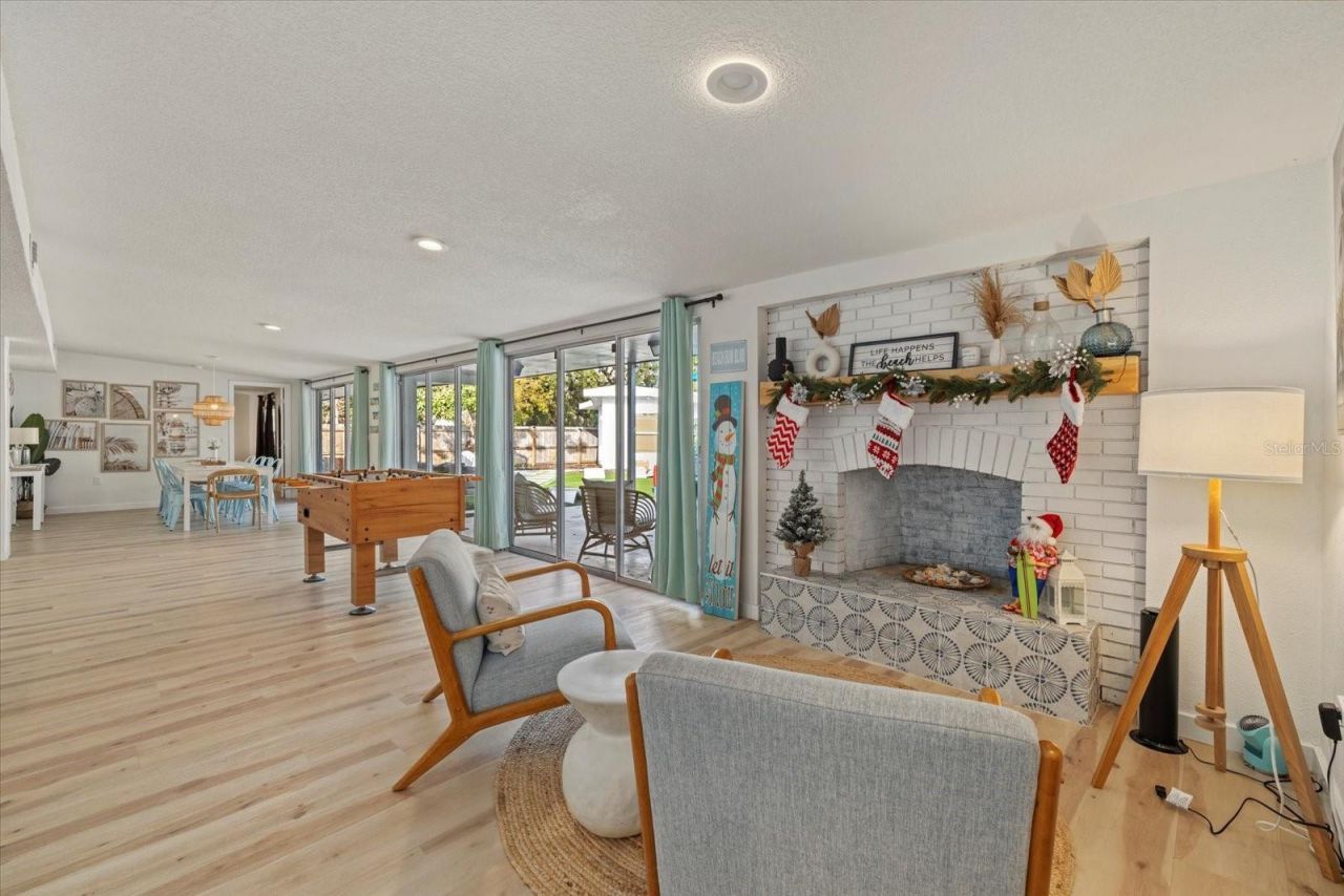 2069 Bougainvillea Street, Sarasota, FL 34239 Photo