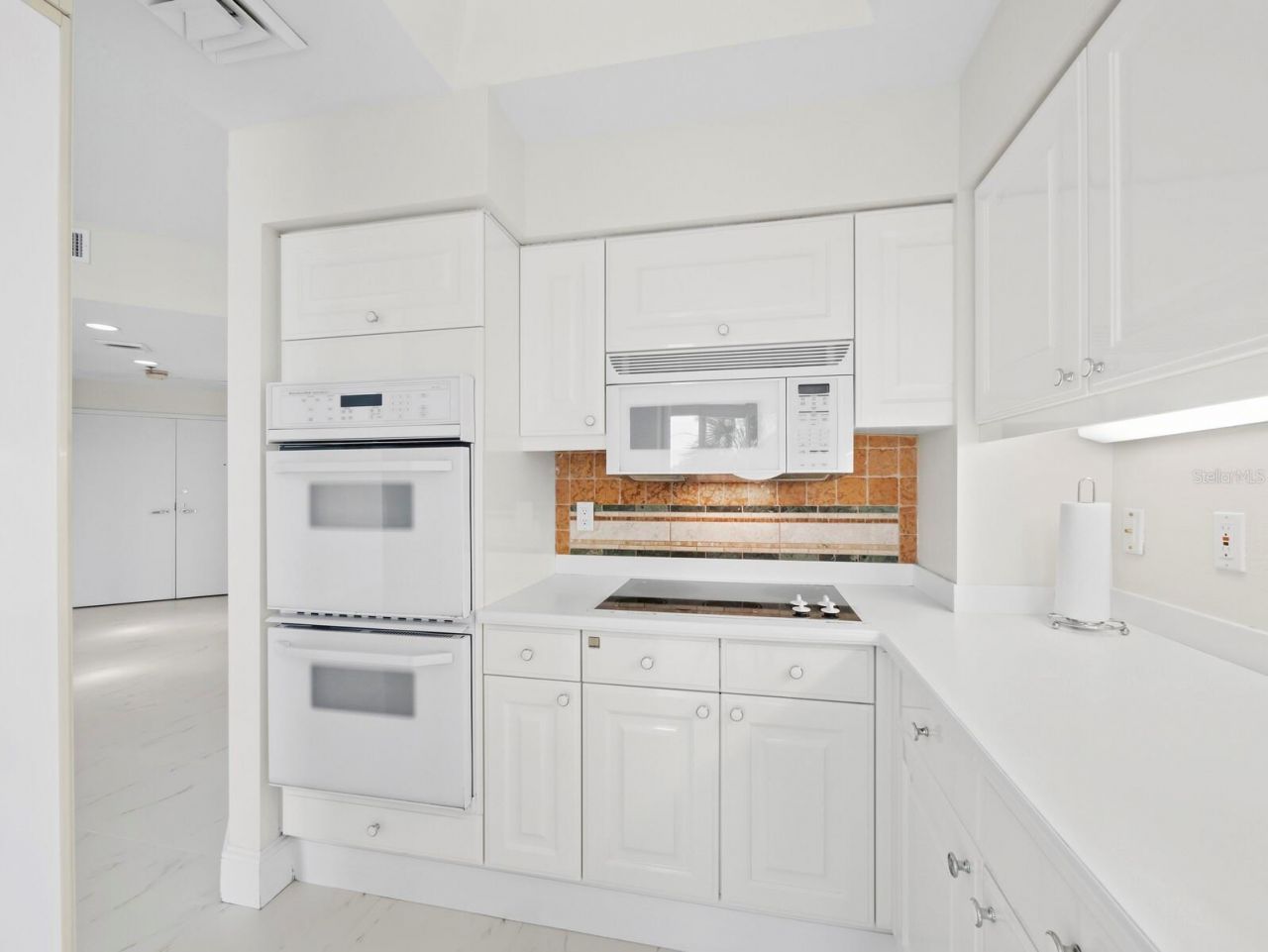 3080 Grand Bay Boulevard, Unit 512, Longboat Key, FL 34228 Photo