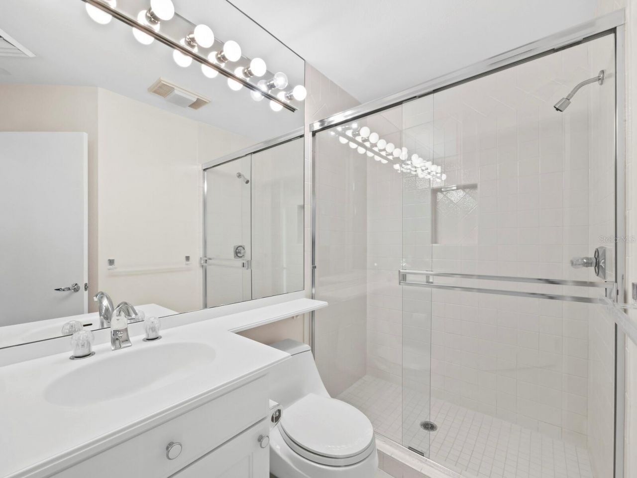 3080 Grand Bay Boulevard, Unit 512, Longboat Key, FL 34228 Photo