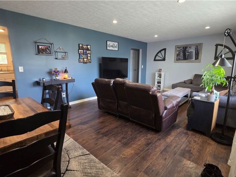 1037 Novak Road, Grafton, OH 44044 Photo 4