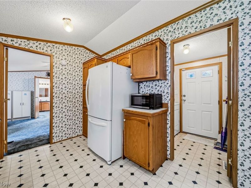 2675 Eagle Point Drive , Madison, OH 44057 Photo 14