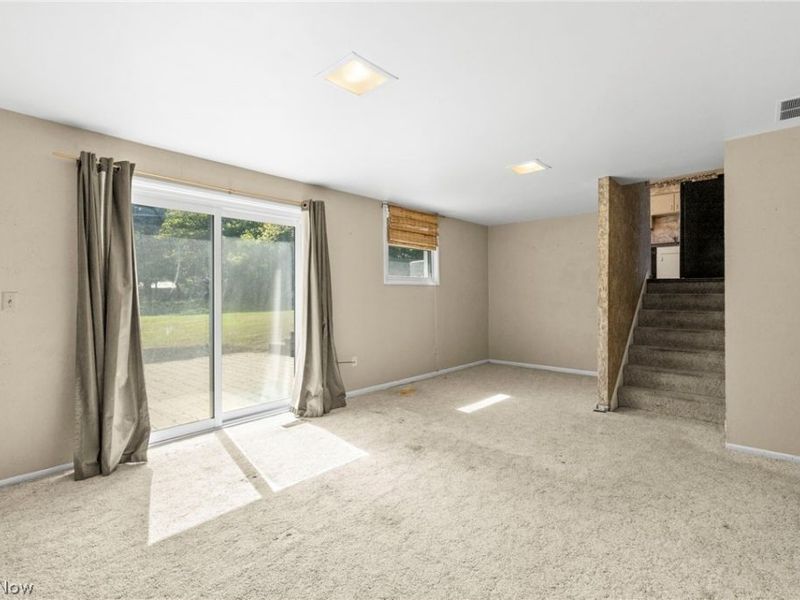 1055 Thomas Drive, Ashland, OH 44805 Photo 32