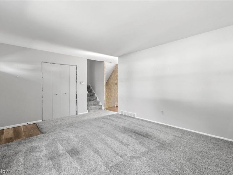 1055 Thomas Drive, Ashland, OH 44805 Photo 9