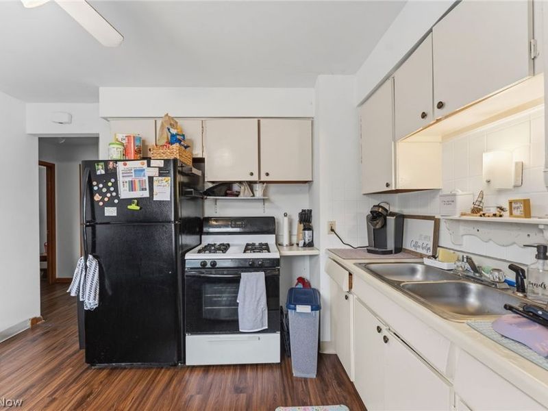 14220 Triskett Road, Unit Up, Cleveland, OH 44111 Photo 4