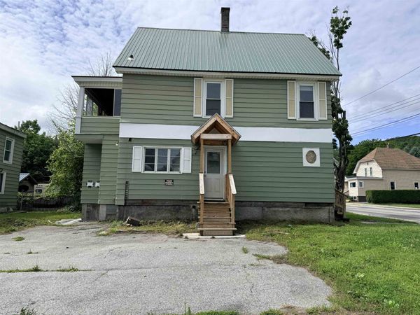 32 Berlin Street, Barre City, VT 05641