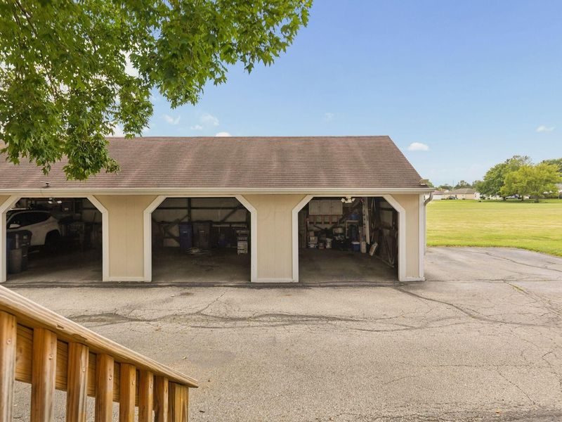 1913 Laramie Drive, Powell, OH 43065 Photo 35