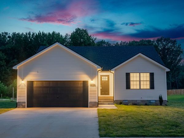 1578 Fredrick Dr , Clarksville, TN 37042