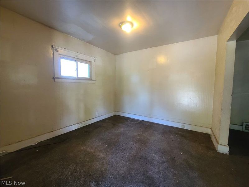 12419 Locke Avenue, Cleveland, OH 44108 Photo 3