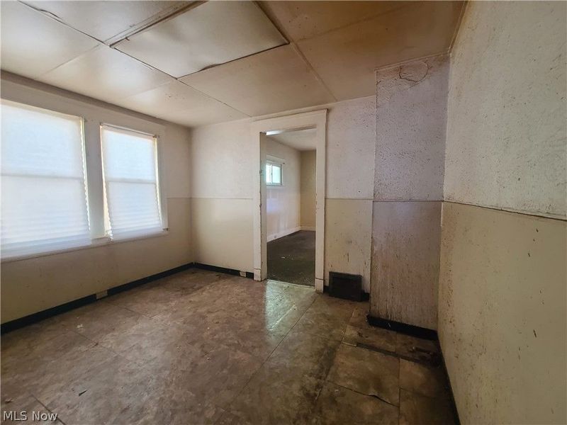 12419 Locke Avenue, Cleveland, OH 44108 Photo 7
