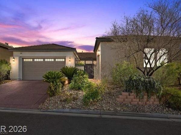 2765 Struan Avenue , Henderson, NV 89044