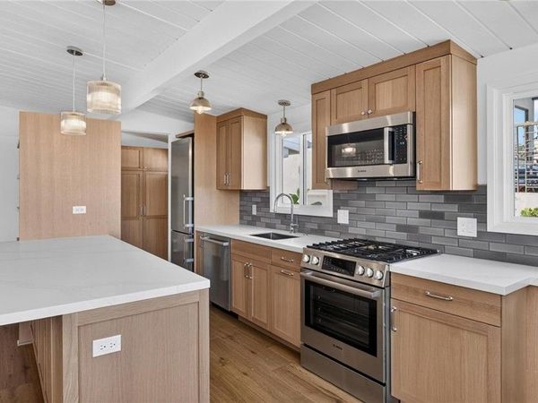 441 29th Street, Hermosa Beach, CA 90254