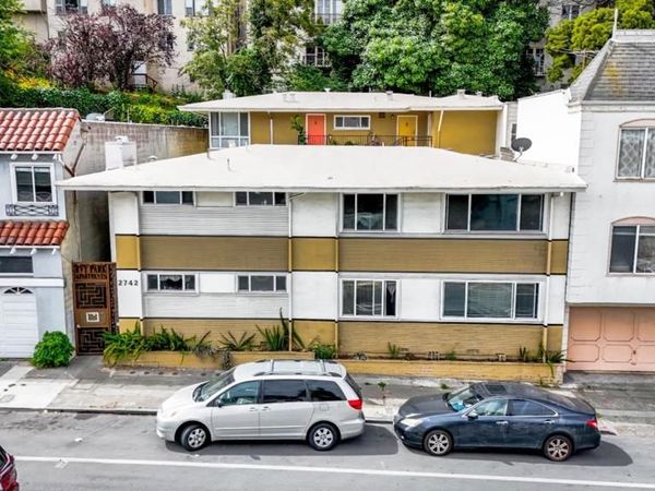 2742 Park Boulevard, Oakland, CA 94606