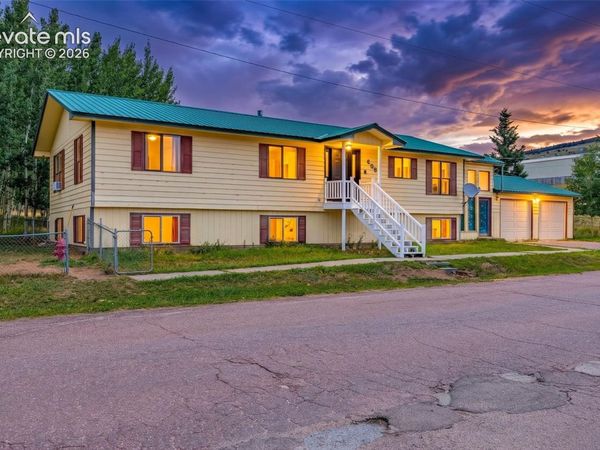 405 E Galena Avenue, Cripple Creek, CO 80813